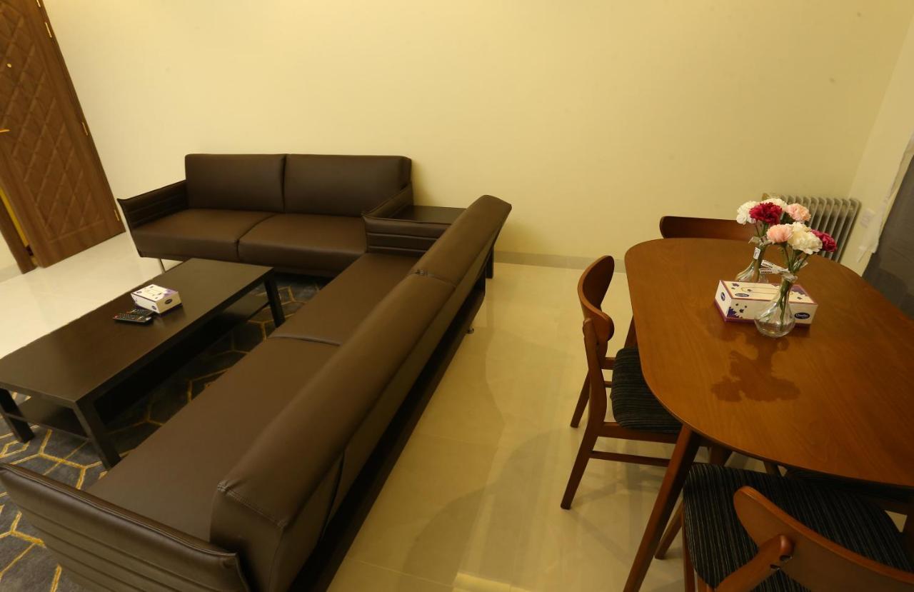אפרטהוטל Le Paris Residency Sabah Al Salem מראה חיצוני תמונה